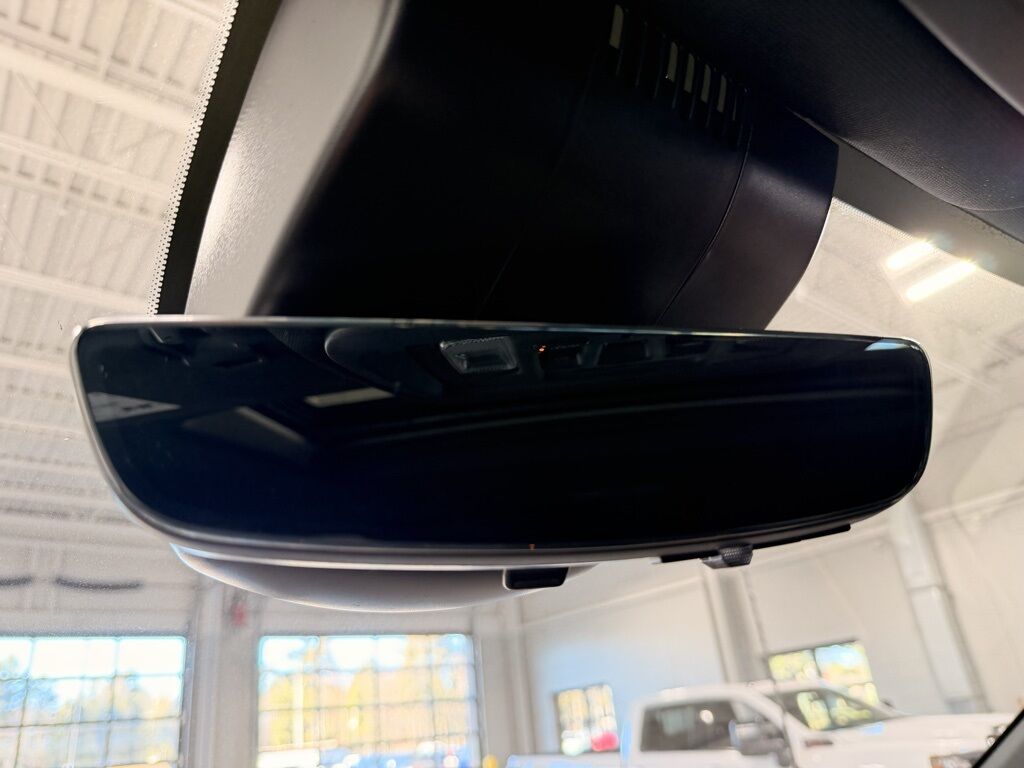 2024 GMC Sierra 2500HD 4x4 Crew Cab AT4 Minocqua WI 2024 GMC Sierra 2500HD 4x4 Crew Cab AT4 Minocqua WI