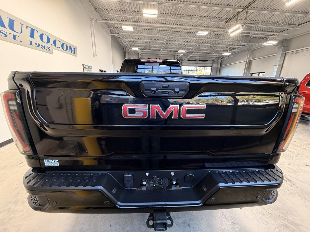 2024 GMC Sierra 2500HD 4x4 Crew Cab AT4 Minocqua WI 2024 GMC Sierra 2500HD 4x4 Crew Cab AT4 Minocqua WI