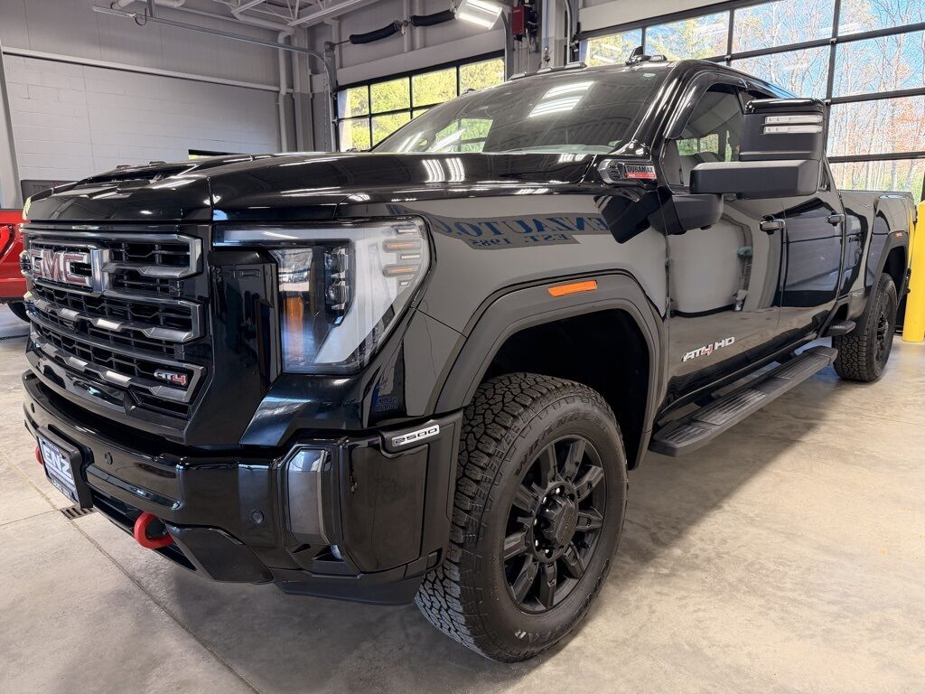 2024 GMC Sierra 2500HD 4x4 Crew Cab AT4 Minocqua WI 2024 GMC Sierra 2500HD 4x4 Crew Cab AT4 Minocqua WI
