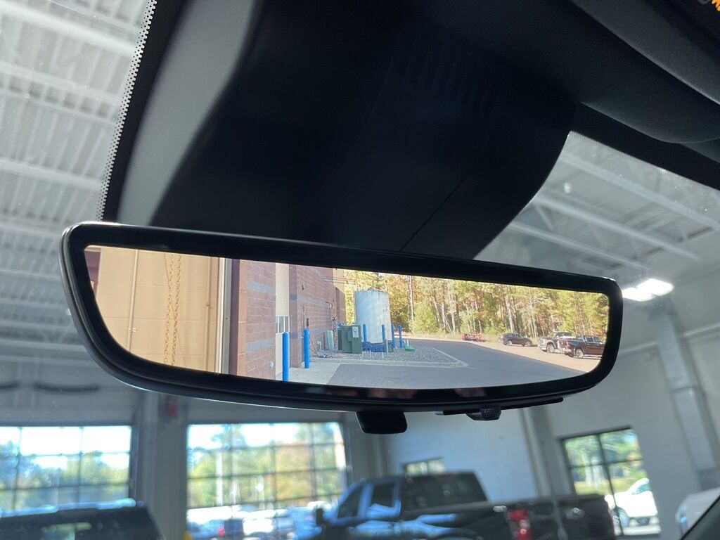 2024 GMC Sierra 2500HD 4x4 Crew Cab AT4 Minocqua WI 2024 GMC Sierra 2500HD 4x4 Crew Cab AT4 Minocqua WI