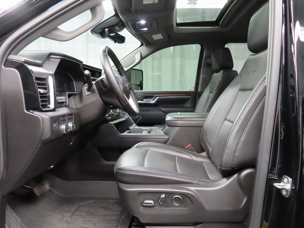 2024 GMC Sierra 2500HD 4x4 Crew Cab Denali Fond du Lac WI 2024 GMC Sierra 2500HD 4x4 Crew Cab Denali Fond du Lac WI