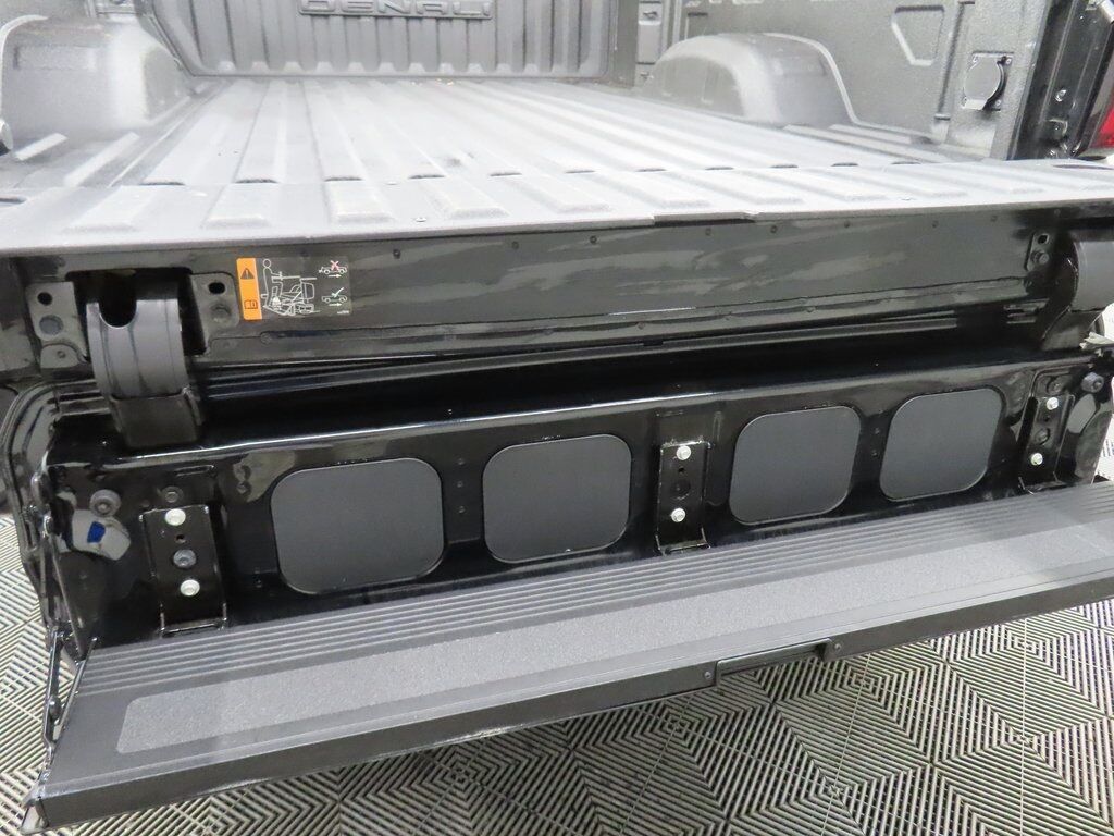 2024 GMC Sierra 2500HD 4x4 Crew Cab Denali Fond du Lac WI 2024 GMC Sierra 2500HD 4x4 Crew Cab Denali Fond du Lac WI