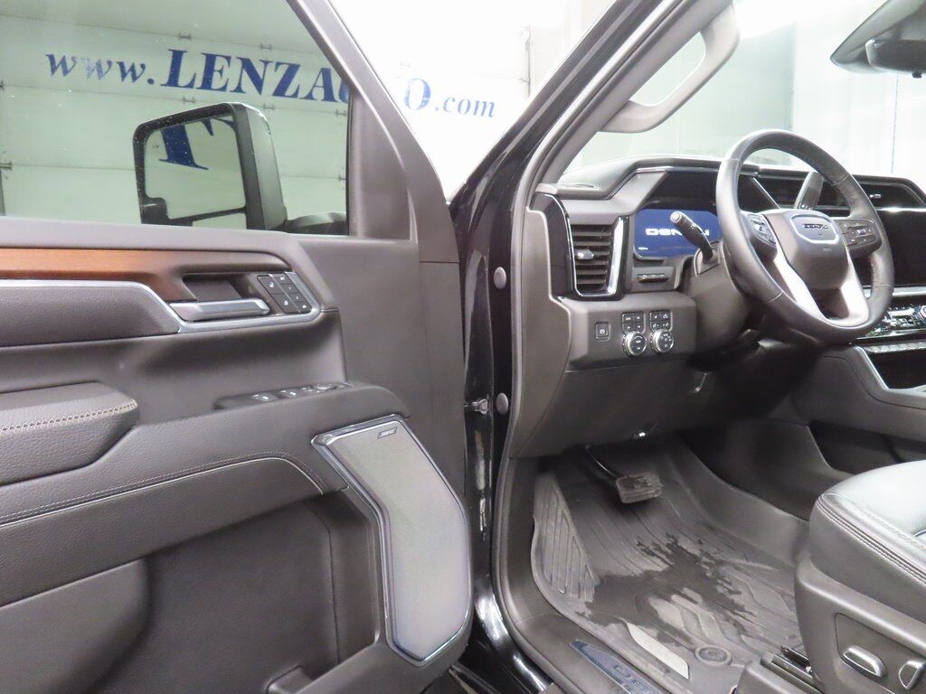 2024 GMC Sierra 2500HD 4x4 Crew Cab Denali Fond du Lac WI 2024 GMC Sierra 2500HD 4x4 Crew Cab Denali Fond du Lac WI