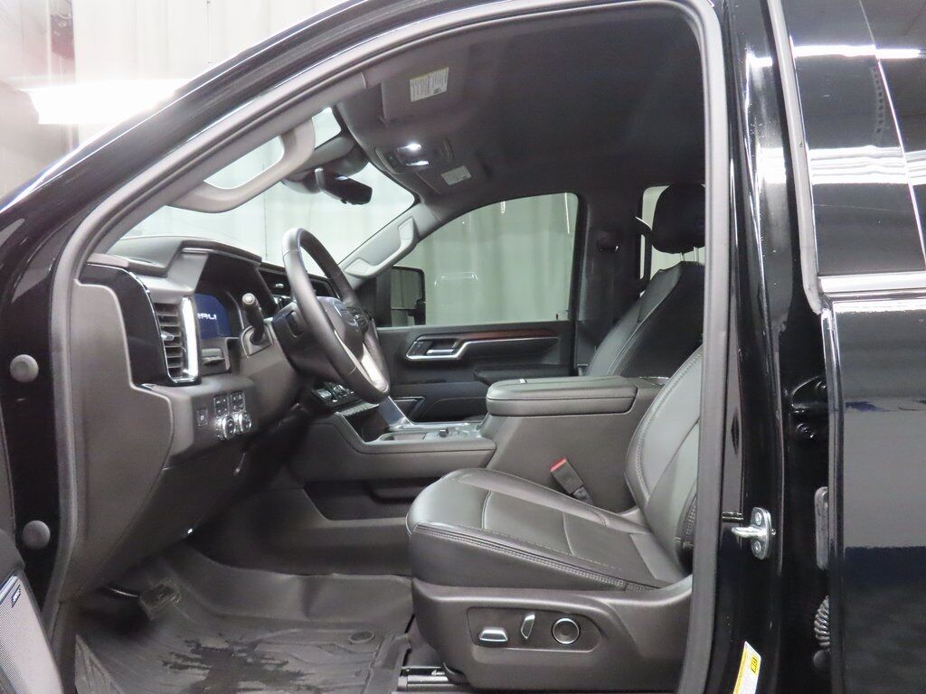 2024 GMC Sierra 2500HD 4x4 Crew Cab Denali Fond du Lac WI 2024 GMC Sierra 2500HD 4x4 Crew Cab Denali Fond du Lac WI