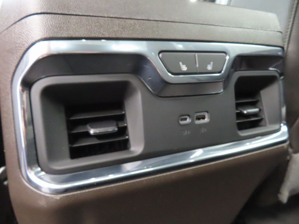 2024 GMC Sierra 2500HD 4x4 Crew Cab Denali Fond du Lac WI 2024 GMC Sierra 2500HD 4x4 Crew Cab Denali Fond du Lac WI