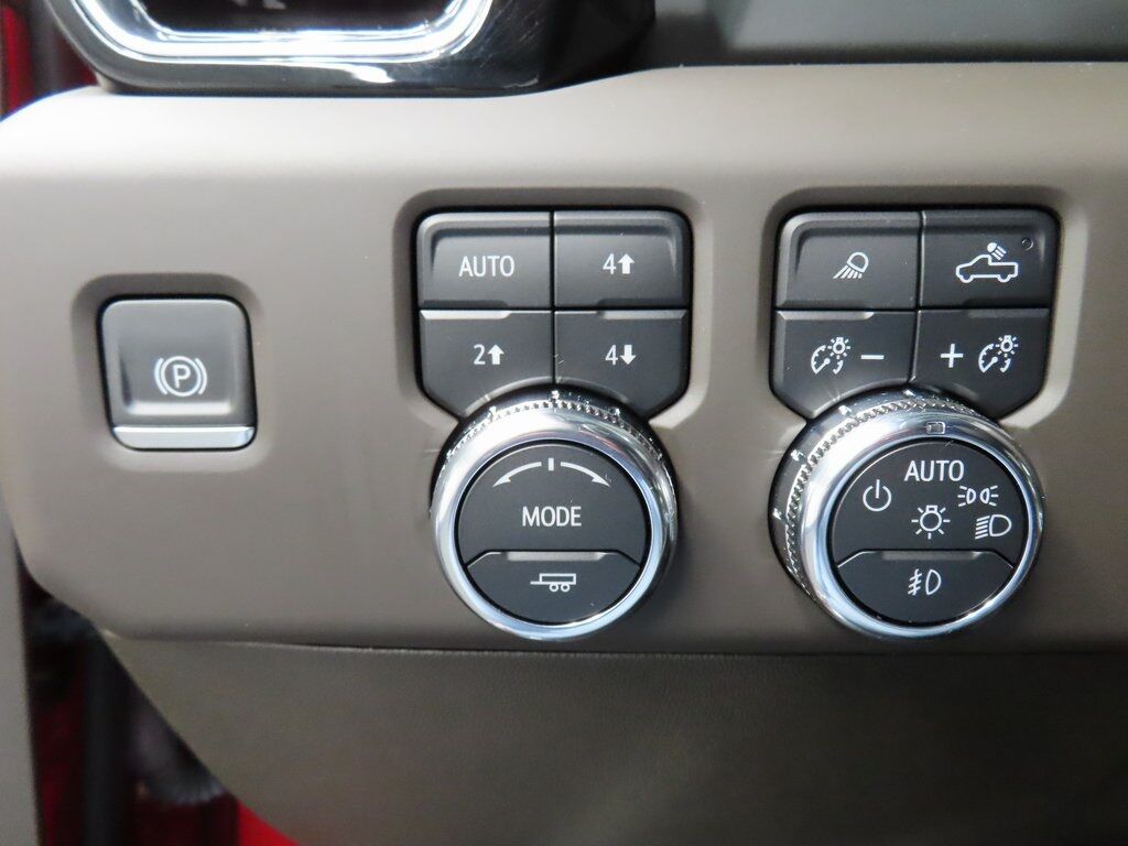 2024 GMC Sierra 2500HD 4x4 Crew Cab Denali Fond du Lac WI 2024 GMC Sierra 2500HD 4x4 Crew Cab Denali Fond du Lac WI