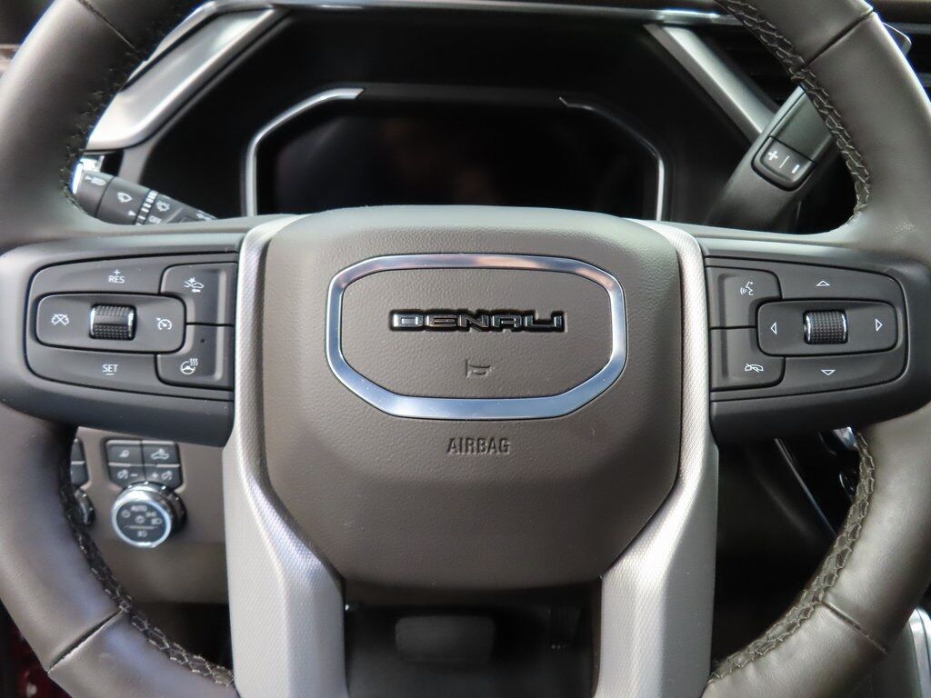 2024 GMC Sierra 2500HD 4x4 Crew Cab Denali Fond du Lac WI 2024 GMC Sierra 2500HD 4x4 Crew Cab Denali Fond du Lac WI