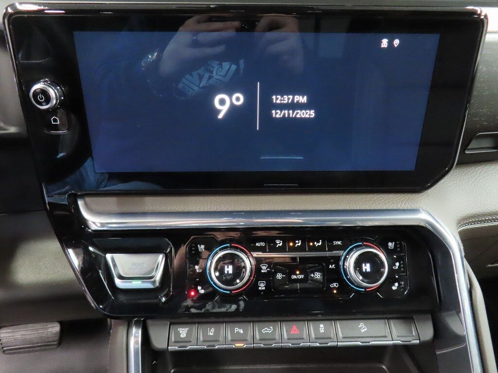 2024 GMC Sierra 2500HD 4x4 Crew Cab Denali Fond du Lac WI 2024 GMC Sierra 2500HD 4x4 Crew Cab Denali Fond du Lac WI