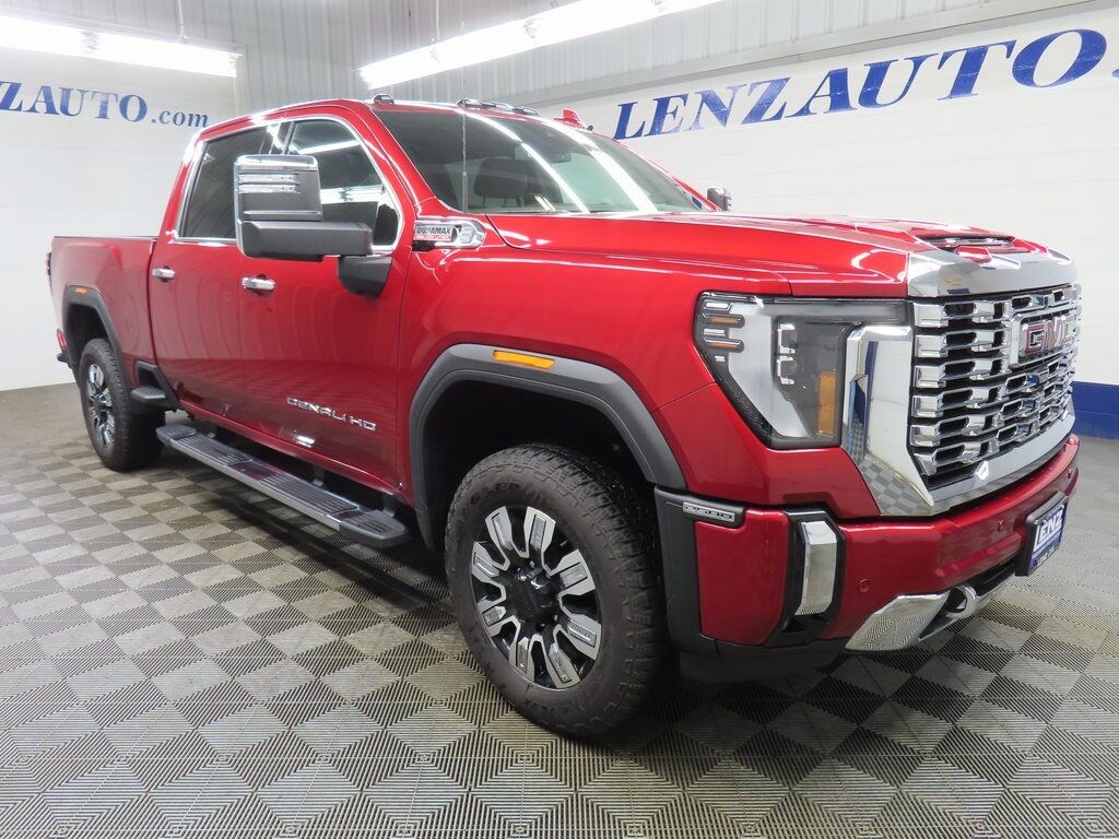 2024 GMC Sierra 2500HD 4x4 Crew Cab Denali Fond du Lac WI 2024 GMC Sierra 2500HD 4x4 Crew Cab Denali Fond du Lac WI