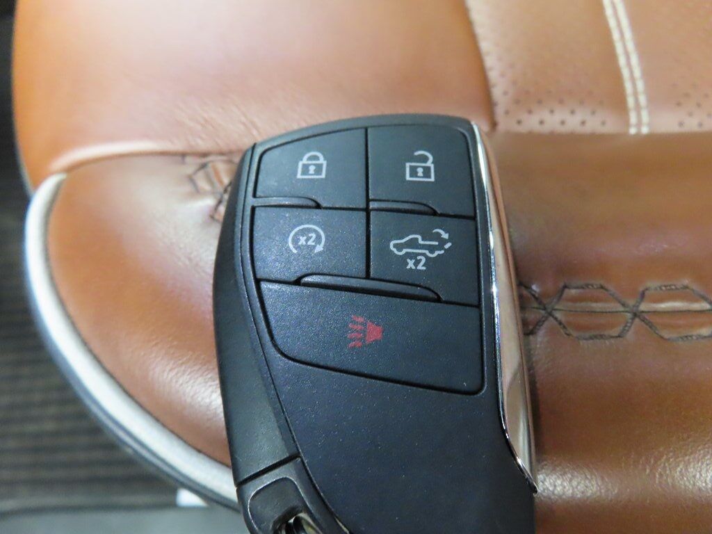 2024 GMC Sierra 2500HD 4x4 Crew Cab Denali Ultimate Fond du Lac WI 2024 GMC Sierra 2500HD 4x4 Crew Cab Denali Ultimate Fond du Lac WI