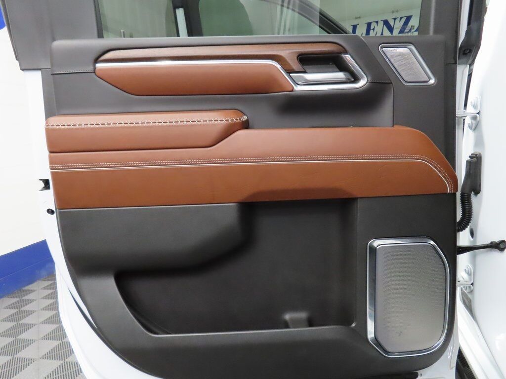 2024 GMC Sierra 2500HD 4x4 Crew Cab Denali Ultimate Fond du Lac WI 2024 GMC Sierra 2500HD 4x4 Crew Cab Denali Ultimate Fond du Lac WI