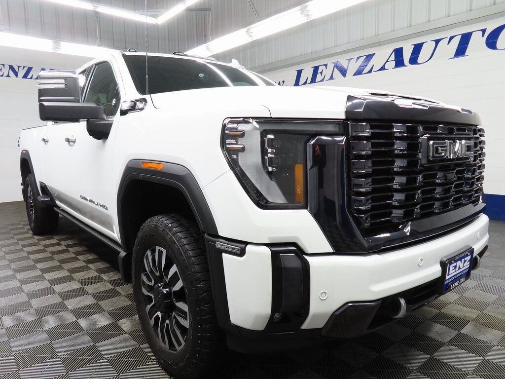 2024 GMC Sierra 2500HD 4x4 Crew Cab Denali Ultimate Fond du Lac WI 2024 GMC Sierra 2500HD 4x4 Crew Cab Denali Ultimate Fond du Lac WI
