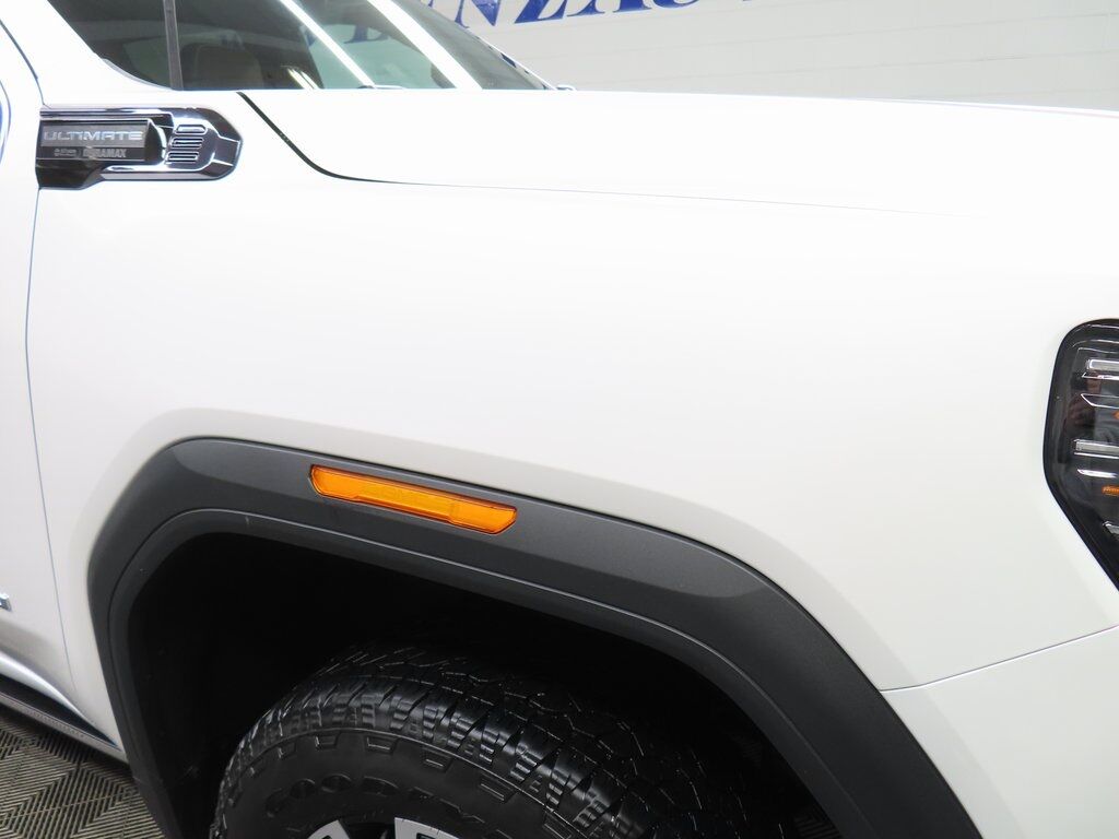 2024 GMC Sierra 2500HD 4x4 Crew Cab Denali Ultimate Fond du Lac WI 2024 GMC Sierra 2500HD 4x4 Crew Cab Denali Ultimate Fond du Lac WI