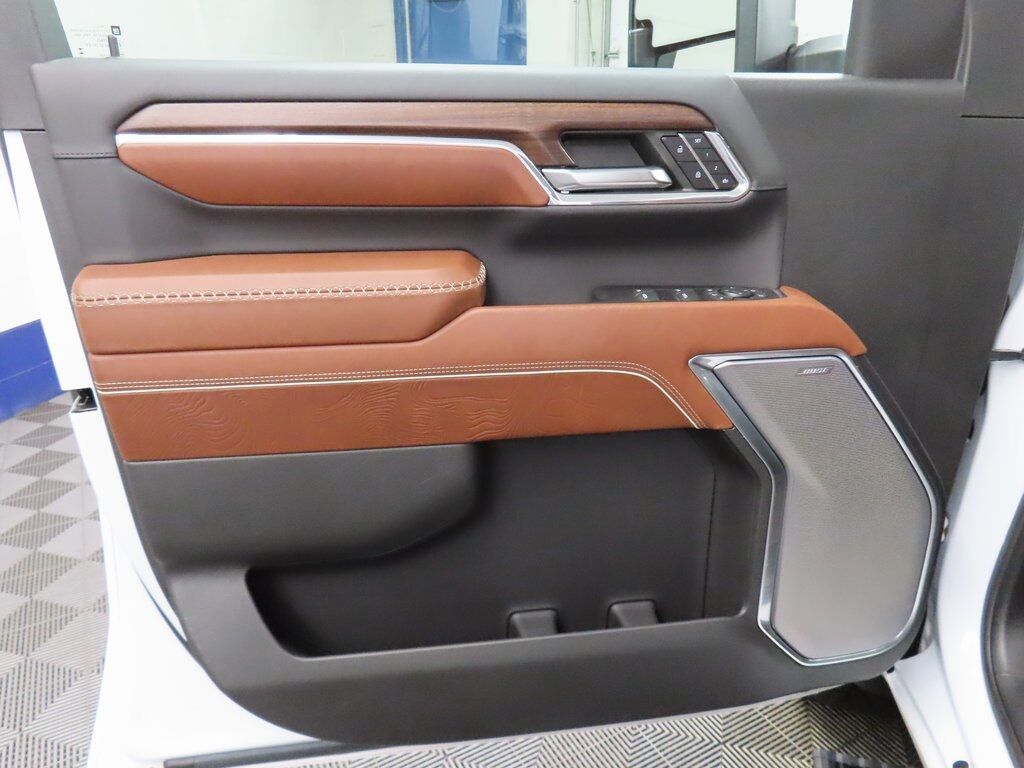 2024 GMC Sierra 2500HD 4x4 Crew Cab Denali Ultimate Fond du Lac WI 2024 GMC Sierra 2500HD 4x4 Crew Cab Denali Ultimate Fond du Lac WI