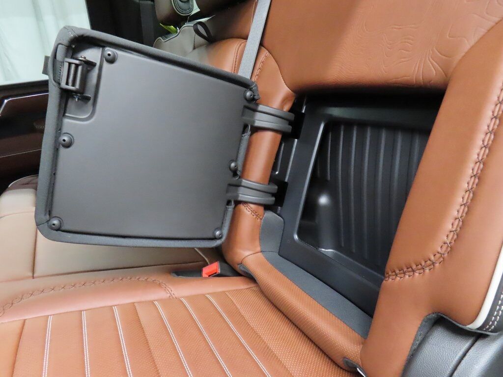 2024 GMC Sierra 2500HD 4x4 Crew Cab Denali Ultimate Fond du Lac WI 2024 GMC Sierra 2500HD 4x4 Crew Cab Denali Ultimate Fond du Lac WI