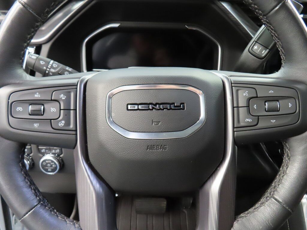 2024 GMC Sierra 2500HD 4x4 Crew Cab Denali Ultimate Fond du Lac WI 2024 GMC Sierra 2500HD 4x4 Crew Cab Denali Ultimate Fond du Lac WI