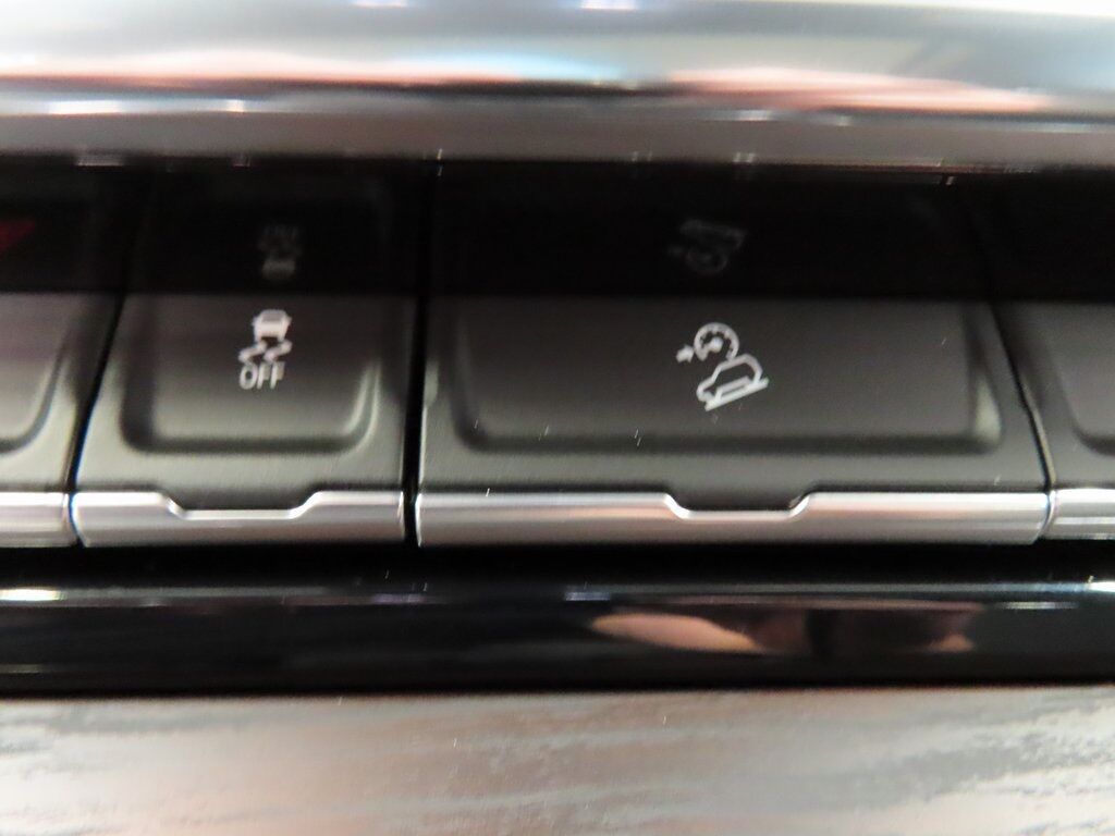 2024 GMC Sierra 2500HD 4x4 Crew Cab SLT Fond du Lac WI 2024 GMC Sierra 2500HD 4x4 Crew Cab SLT Fond du Lac WI