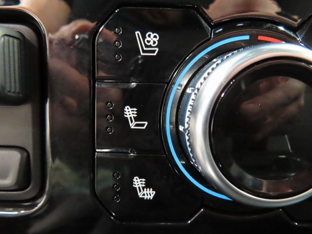 2024 GMC Sierra 2500HD 4x4 Crew Cab SLT Fond du Lac WI 2024 GMC Sierra 2500HD 4x4 Crew Cab SLT Fond du Lac WI