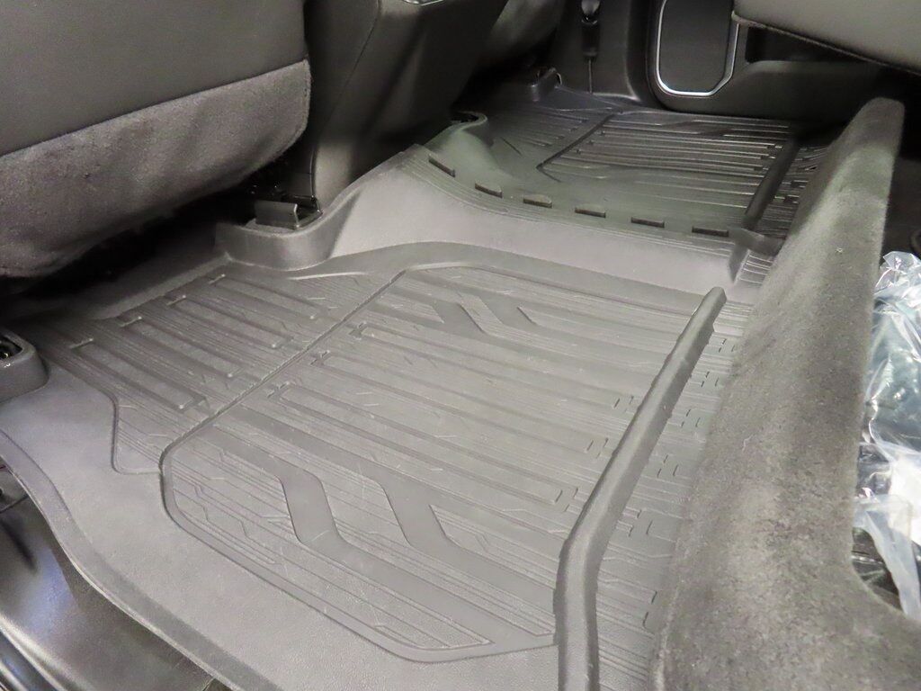 2024 GMC Sierra 2500HD 4x4 Crew Cab SLT Fond du Lac WI 2024 GMC Sierra 2500HD 4x4 Crew Cab SLT Fond du Lac WI