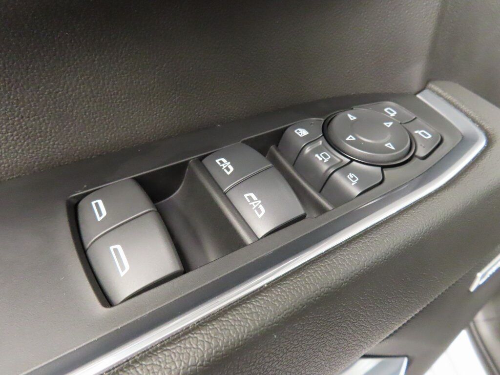 2024 GMC Sierra 2500HD 4x4 Crew Cab SLT Fond du Lac WI 2024 GMC Sierra 2500HD 4x4 Crew Cab SLT Fond du Lac WI