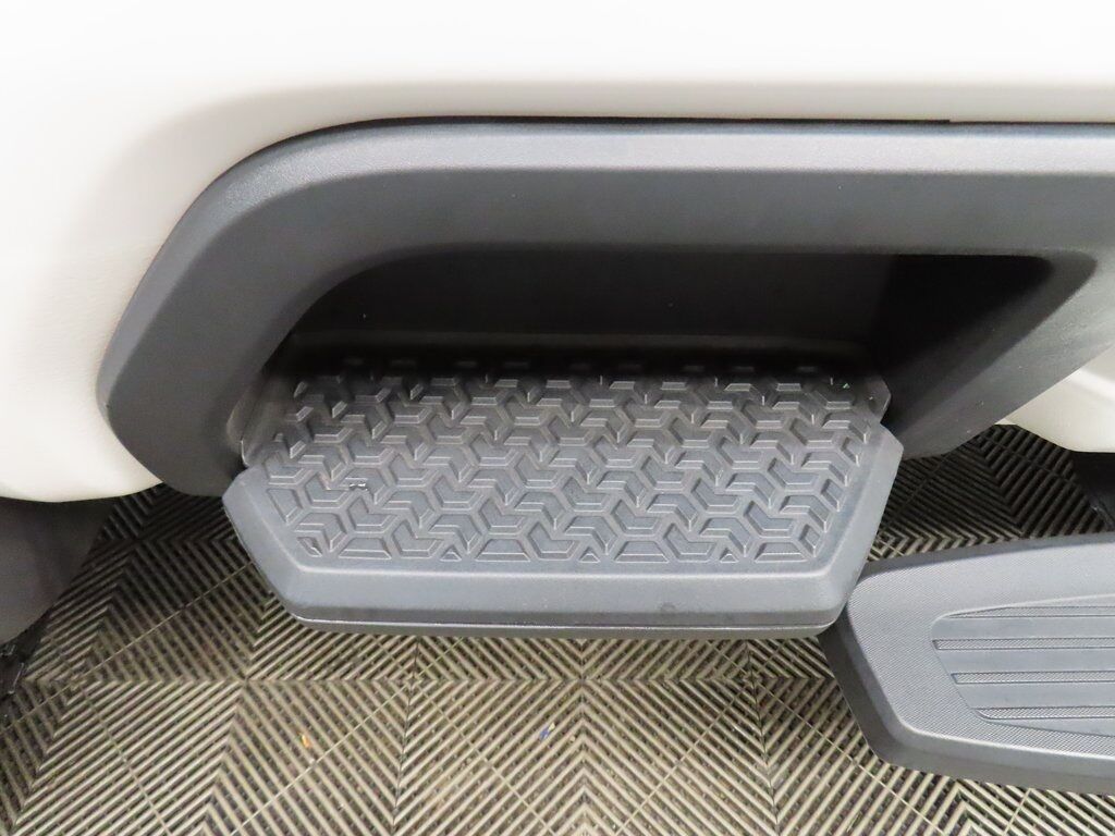 2024 GMC Sierra 2500HD 4x4 Crew Cab SLT Fond du Lac WI 2024 GMC Sierra 2500HD 4x4 Crew Cab SLT Fond du Lac WI