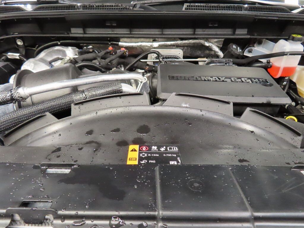 2024 GMC Sierra 2500HD 4x4 Crew Cab SLT Fond du Lac WI 2024 GMC Sierra 2500HD 4x4 Crew Cab SLT Fond du Lac WI