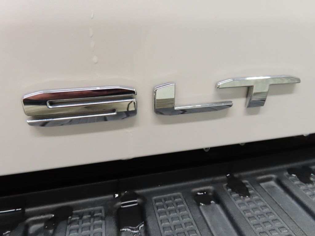 2024 GMC Sierra 2500HD 4x4 Crew Cab SLT Fond du Lac WI 2024 GMC Sierra 2500HD 4x4 Crew Cab SLT Fond du Lac WI