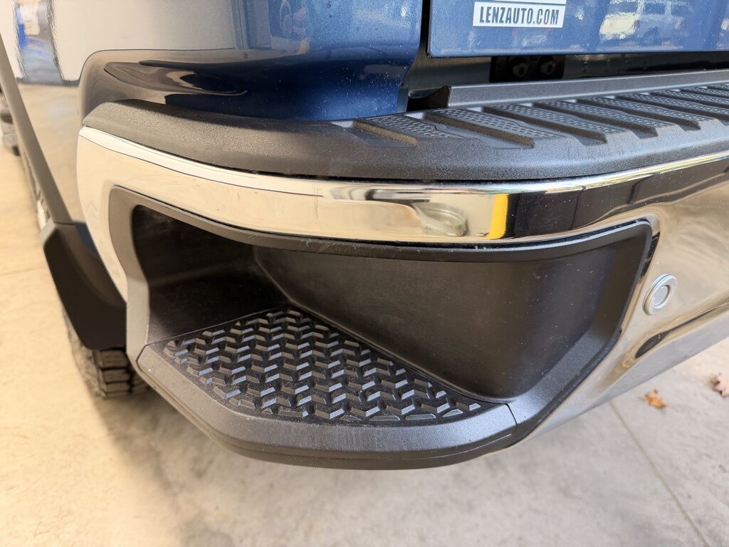 2024 GMC Sierra 2500HD 4x4 Crew Cab SLT Minocqua WI 2024 GMC Sierra 2500HD 4x4 Crew Cab SLT Minocqua WI