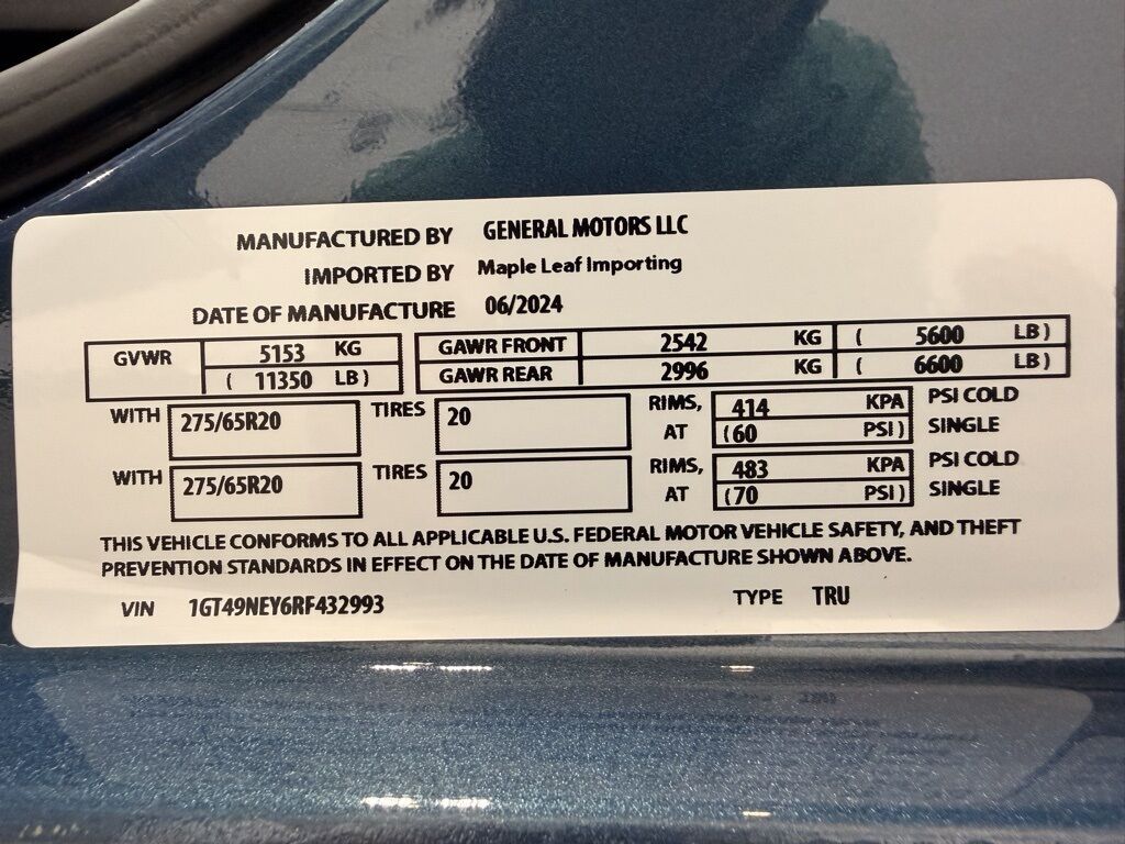 2024 GMC Sierra 2500HD 4x4 Crew Cab SLT Minocqua WI 2024 GMC Sierra 2500HD 4x4 Crew Cab SLT Minocqua WI