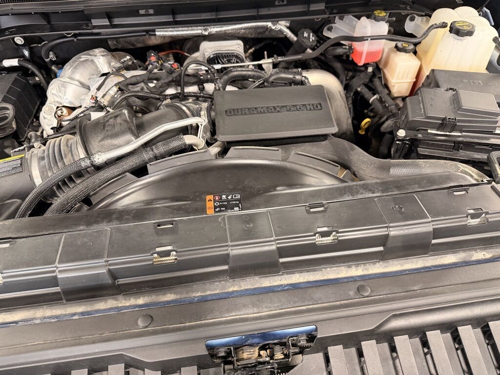 2024 GMC Sierra 2500HD 4x4 Crew Cab SLT Minocqua WI 2024 GMC Sierra 2500HD 4x4 Crew Cab SLT Minocqua WI