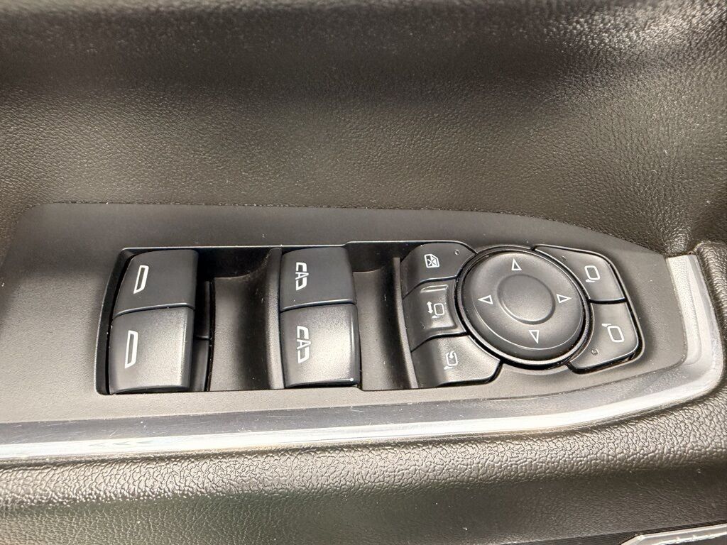 2024 GMC Sierra 2500HD 4x4 Crew Cab SLT Minocqua WI 2024 GMC Sierra 2500HD 4x4 Crew Cab SLT Minocqua WI