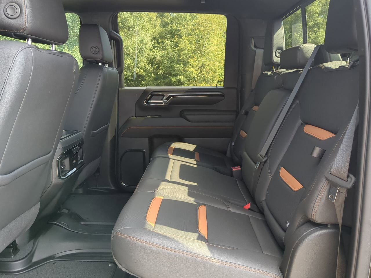 2024 GMC Sierra 2500HD AT4 Appleton WI