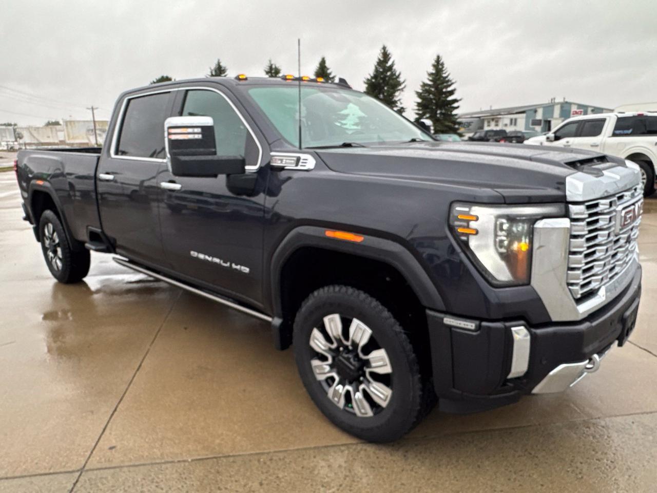 2024 GMC Sierra 2500HD Denali Watertown SD 2024 GMC Sierra 2500HD Denali Watertown SD