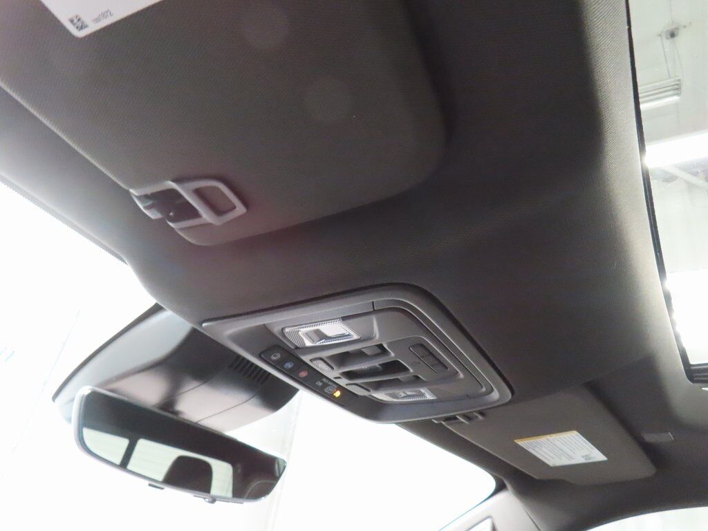 2024 GMC Sierra 3500HD 4x4 Crew Cab Denali SRW Fond du Lac WI 2024 GMC Sierra 3500HD 4x4 Crew Cab Denali SRW Fond du Lac WI