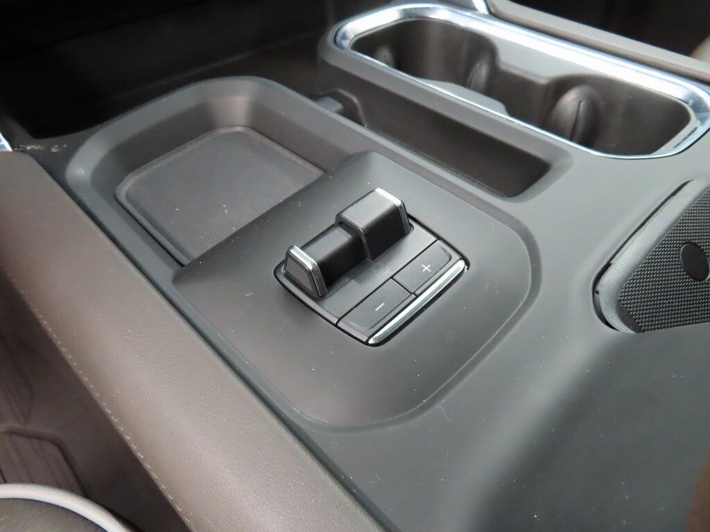 2024 GMC Sierra 3500HD 4x4 Crew Cab Denali SRW Fond du Lac WI 2024 GMC Sierra 3500HD 4x4 Crew Cab Denali SRW Fond du Lac WI