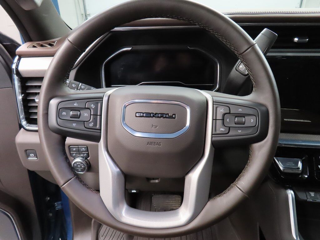 2024 GMC Sierra 3500HD 4x4 Crew Cab Denali SRW Fond du Lac WI 2024 GMC Sierra 3500HD 4x4 Crew Cab Denali SRW Fond du Lac WI