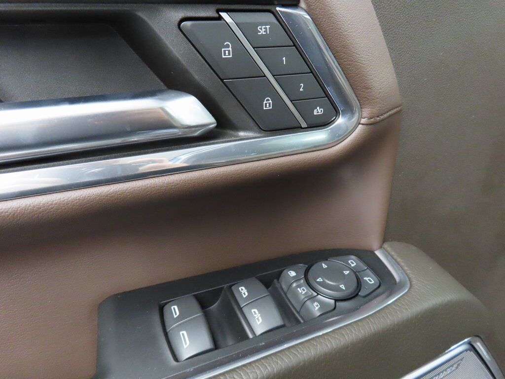 2024 GMC Sierra 3500HD 4x4 Crew Cab Denali SRW Fond du Lac WI 2024 GMC Sierra 3500HD 4x4 Crew Cab Denali SRW Fond du Lac WI