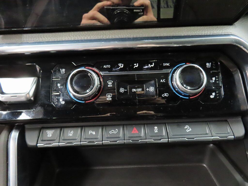 2024 GMC Sierra 3500HD 4x4 Crew Cab Denali SRW Fond du Lac WI 2024 GMC Sierra 3500HD 4x4 Crew Cab Denali SRW Fond du Lac WI