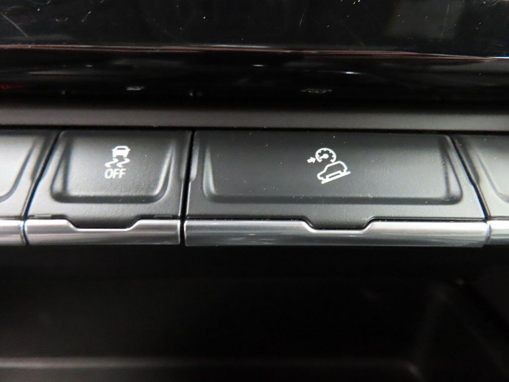 2024 GMC Sierra 3500HD 4x4 Crew Cab Denali SRW Fond du Lac WI 2024 GMC Sierra 3500HD 4x4 Crew Cab Denali SRW Fond du Lac WI