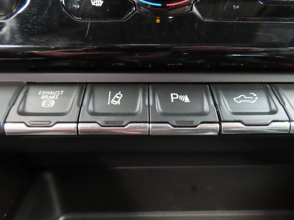 2024 GMC Sierra 3500HD 4x4 Crew Cab Denali SRW Fond du Lac WI 2024 GMC Sierra 3500HD 4x4 Crew Cab Denali SRW Fond du Lac WI