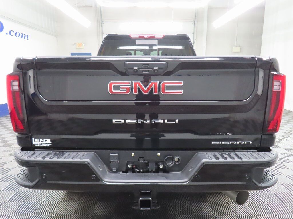 2024 GMC Sierra 3500HD 4x4 Crew Cab Denali SRW Fond du Lac WI 2024 GMC Sierra 3500HD 4x4 Crew Cab Denali SRW Fond du Lac WI