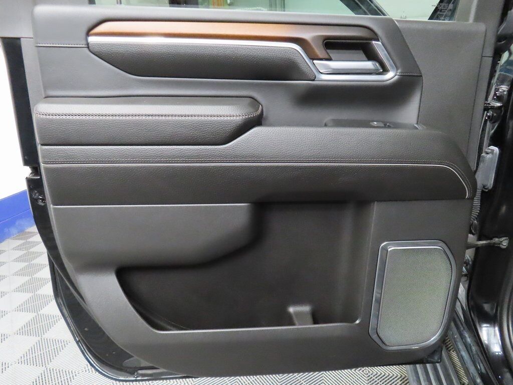 2024 GMC Sierra 3500HD 4x4 Crew Cab Denali SRW Fond du Lac WI 2024 GMC Sierra 3500HD 4x4 Crew Cab Denali SRW Fond du Lac WI