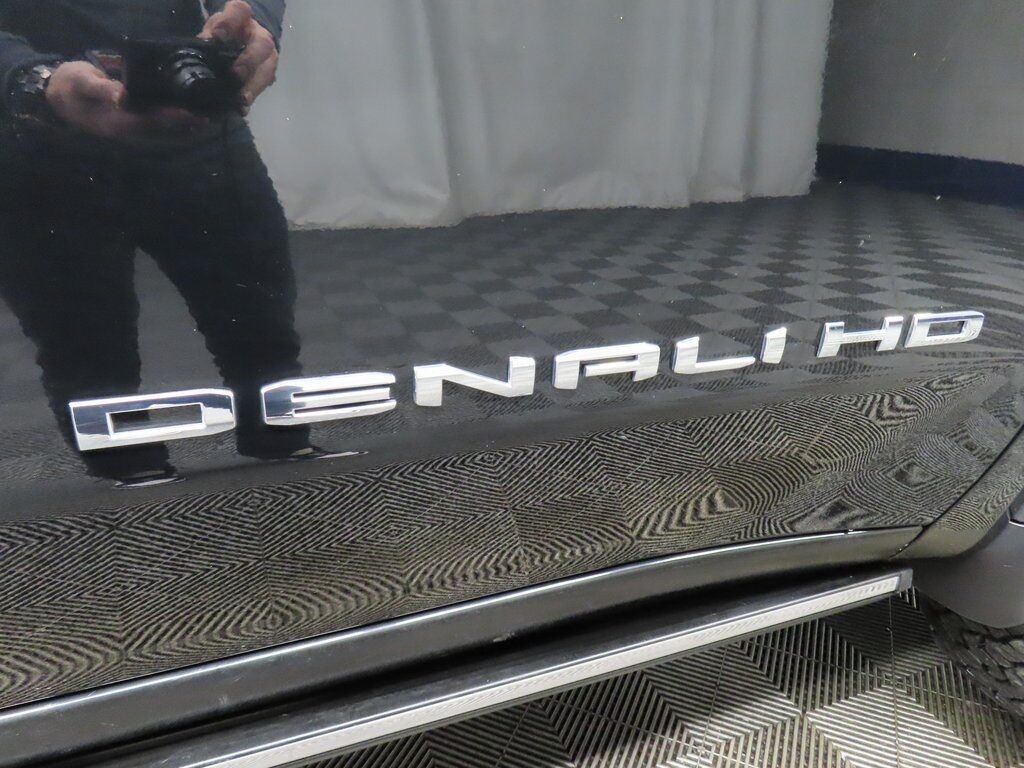 2024 GMC Sierra 3500HD 4x4 Crew Cab Denali SRW Fond du Lac WI 2024 GMC Sierra 3500HD 4x4 Crew Cab Denali SRW Fond du Lac WI