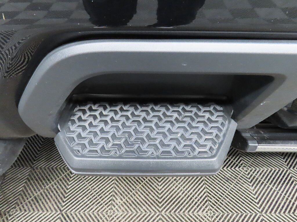 2024 GMC Sierra 3500HD 4x4 Crew Cab Denali SRW Fond du Lac WI 2024 GMC Sierra 3500HD 4x4 Crew Cab Denali SRW Fond du Lac WI