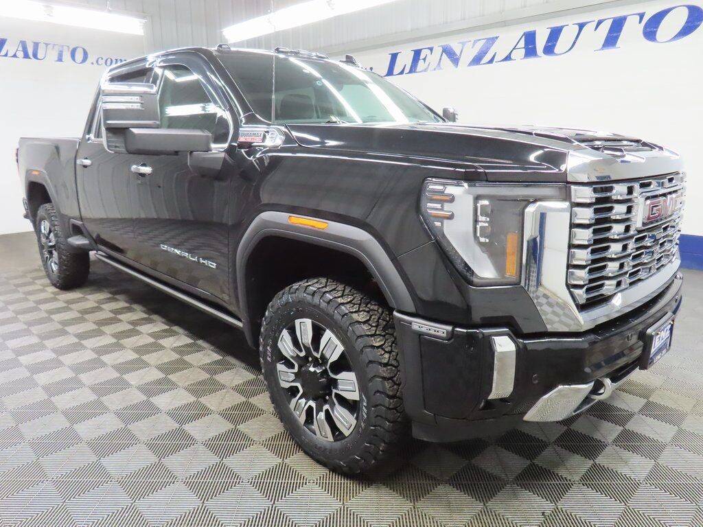 2024 GMC Sierra 3500HD 4x4 Crew Cab Denali SRW