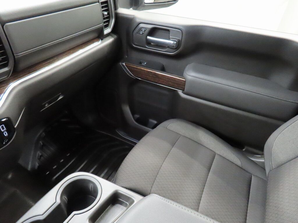 2024 GMC Sierra 3500HD 4x4 Regular Cab SLE Fond du Lac WI 2024 GMC Sierra 3500HD 4x4 Regular Cab SLE Fond du Lac WI