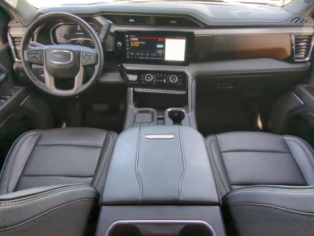 2024 GMC Sierra 3500HD Denali Appleton WI