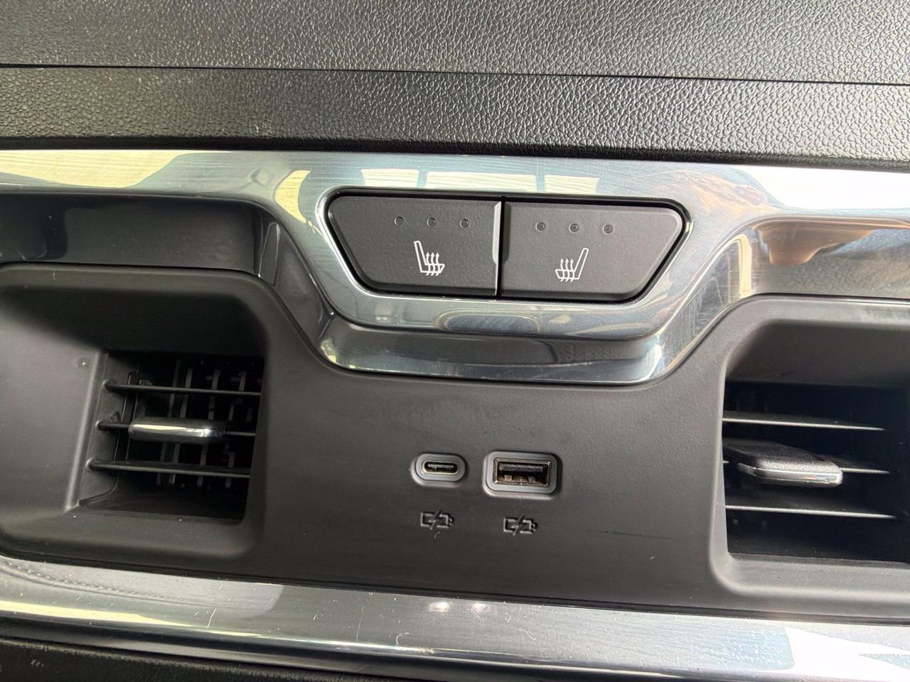 2024 GMC Sierra 3500HD Denali Watertown SD 2024 GMC Sierra 3500HD Denali Watertown SD