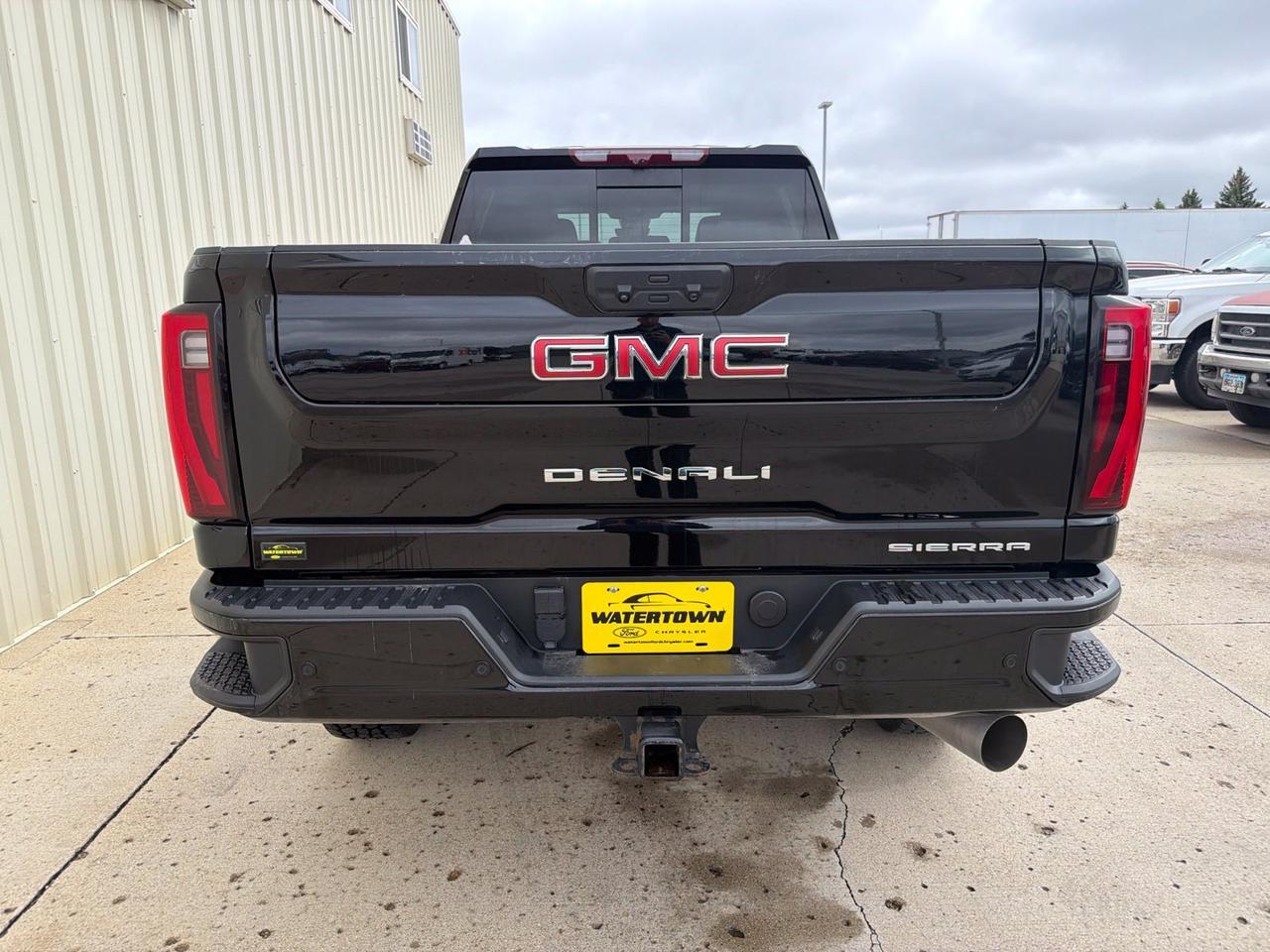 2024 GMC Sierra 3500HD Denali Watertown SD 2024 GMC Sierra 3500HD Denali Watertown SD