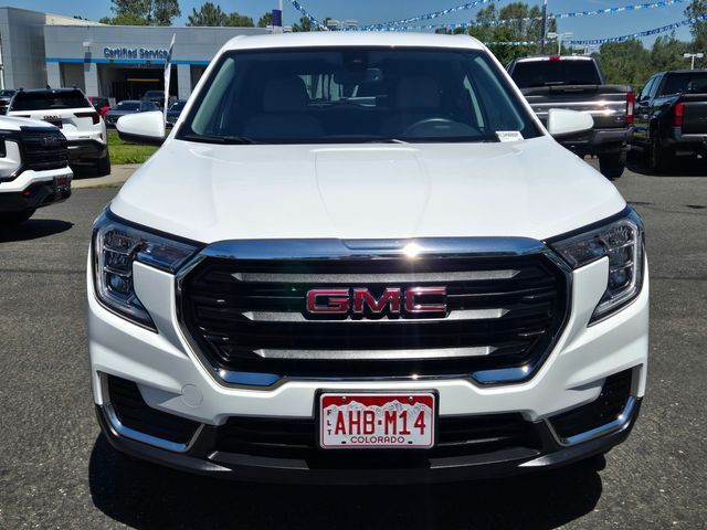 2024 GMC Terrain SLE 2024 GMC Terrain SLE
